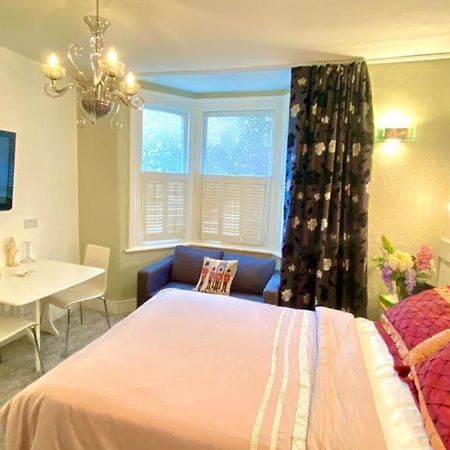 Modern And Cosy Studio Flat London Exterior foto