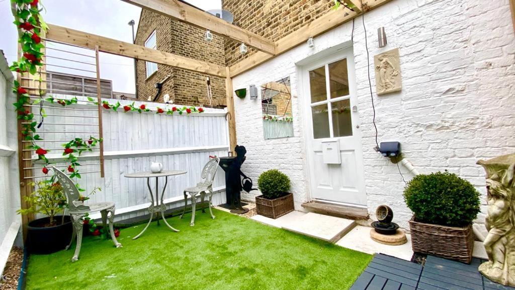 Modern And Cosy Studio Flat London Exterior foto